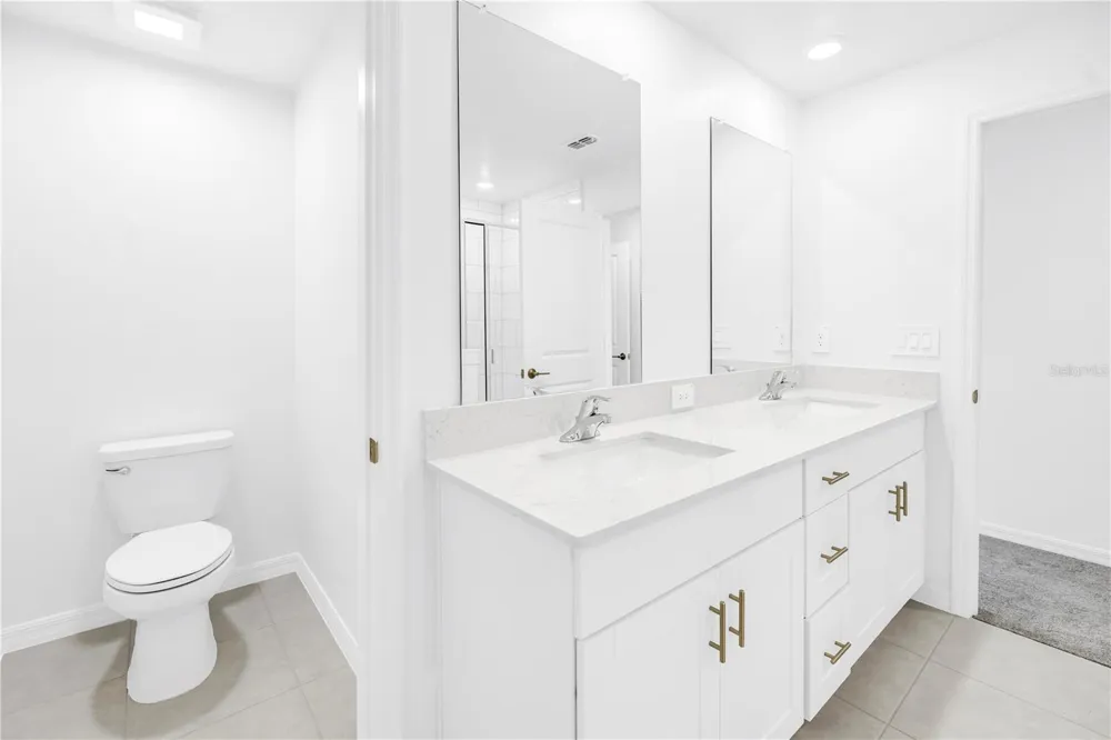 9324 BONITA MAR DRIVE Parrish, FL 34219