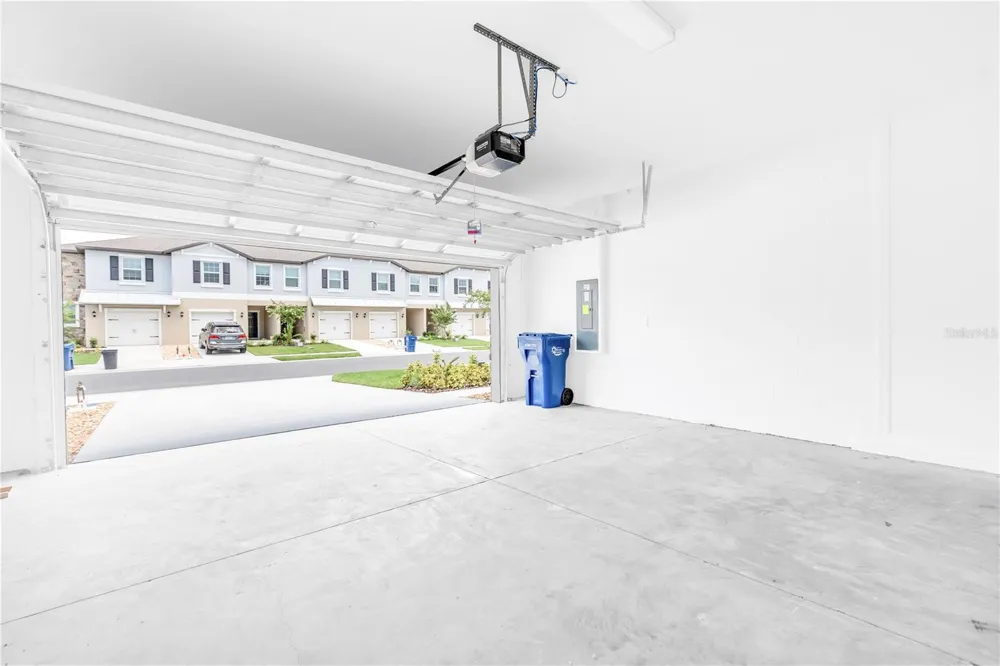 9324 BONITA MAR DRIVE Parrish, FL 34219