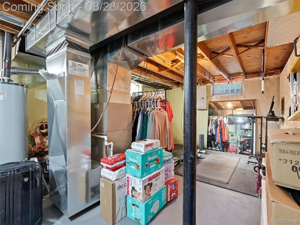 8420 Northfield Boulevard Oak Park City, MI 48237