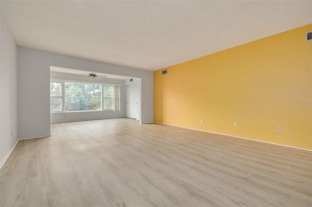 2383 NETHERLANDS DRIVE #59 Clearwater, FL 33763