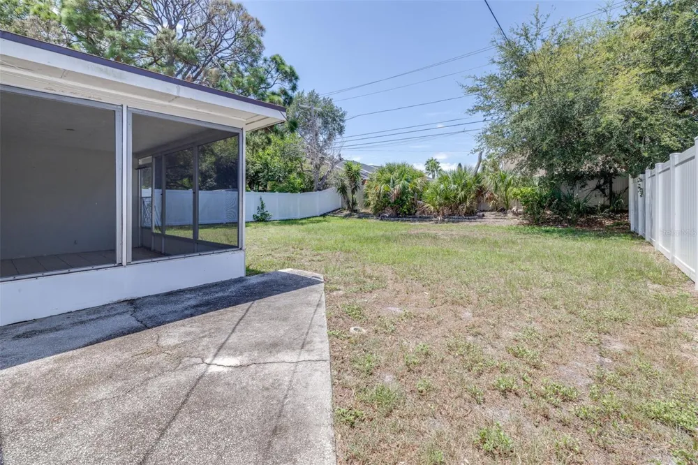 1021 SAN MARCO DRIVE Largo, FL 33770
