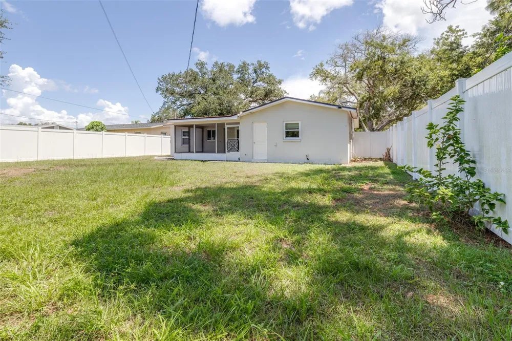 1021 SAN MARCO DRIVE Largo, FL 33770