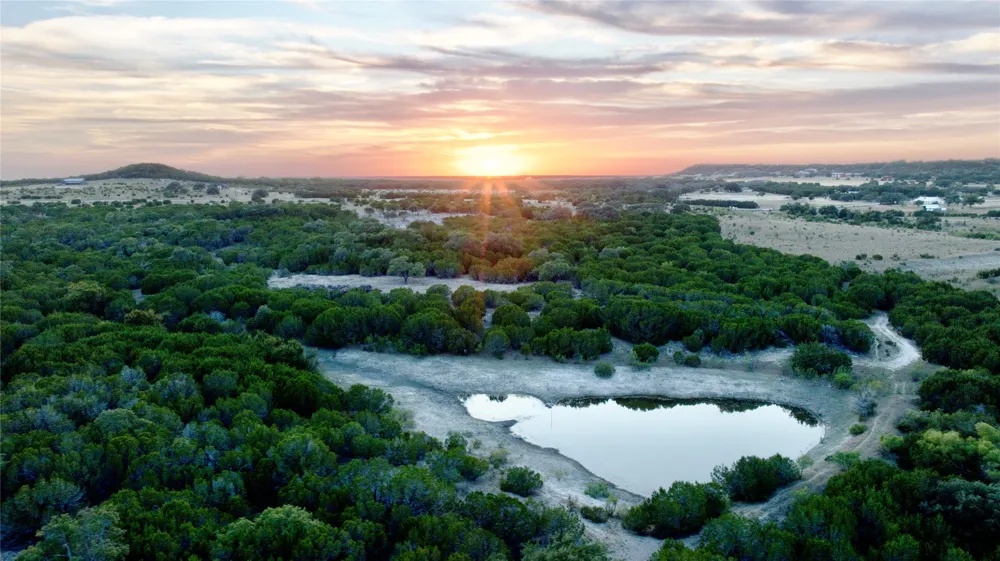 2 Private Road 1240 Lampasas, TX 76550