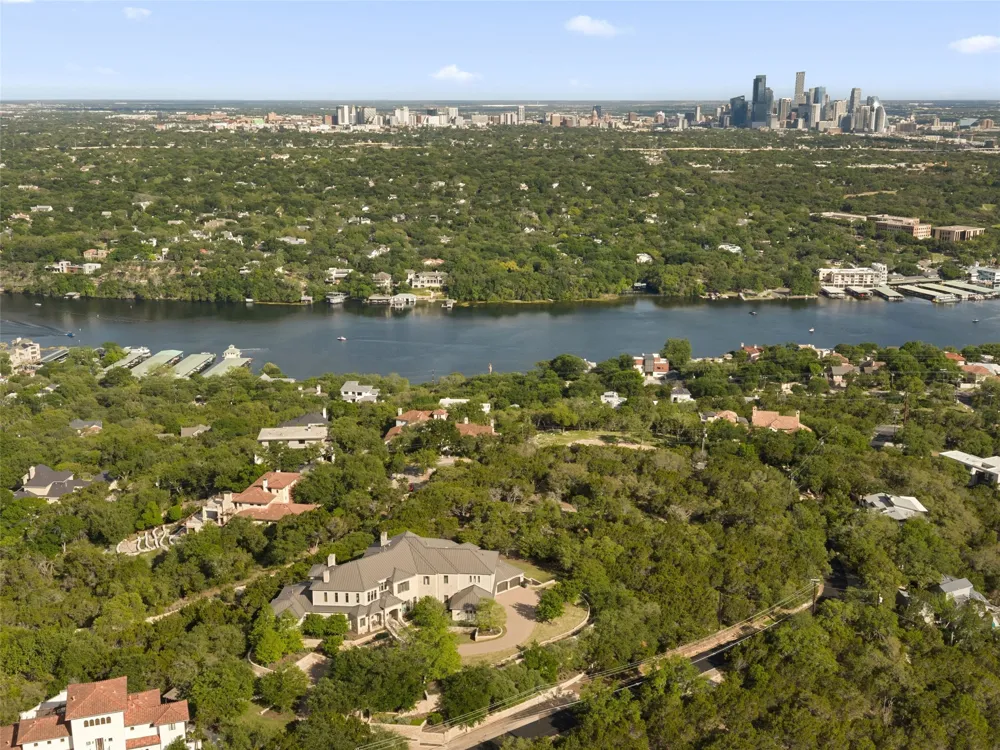 1415 Mount Larson Road Austin, TX 78746