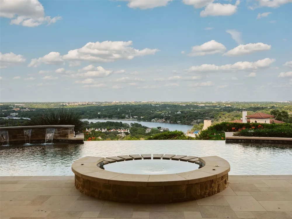1415 Mount Larson Road Austin, TX 78746