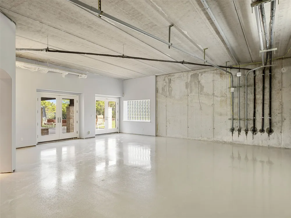 1415 Mount Larson Road Austin, TX 78746