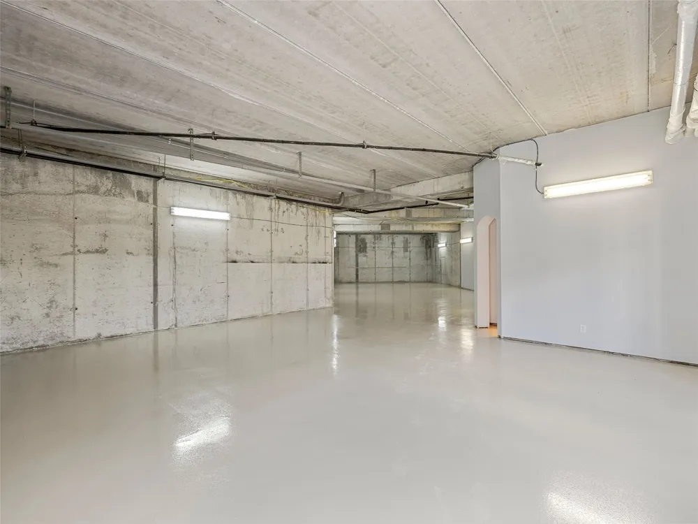 1415 Mount Larson Road Austin, TX 78746