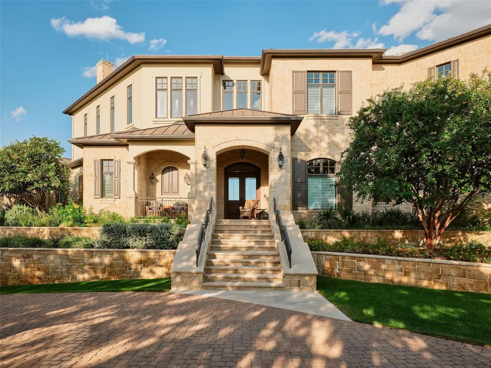 1415 Mount Larson Road Austin, TX 78746