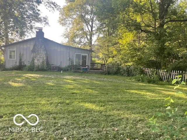 7694 E 500 Manilla, IN 46150