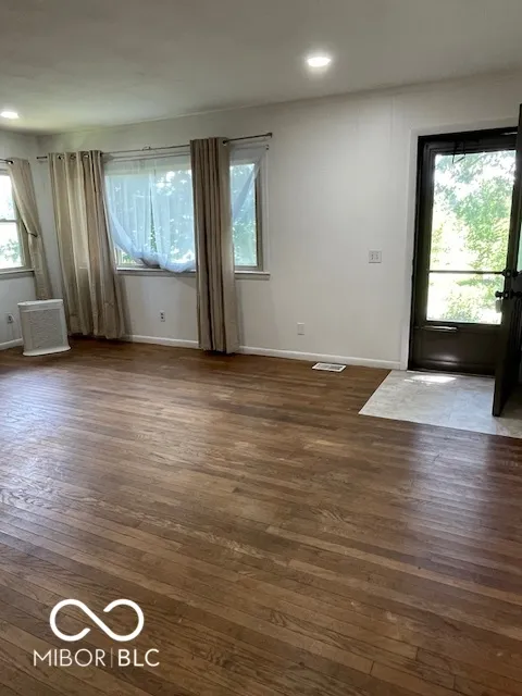 7694 E 500 Manilla, IN 46150
