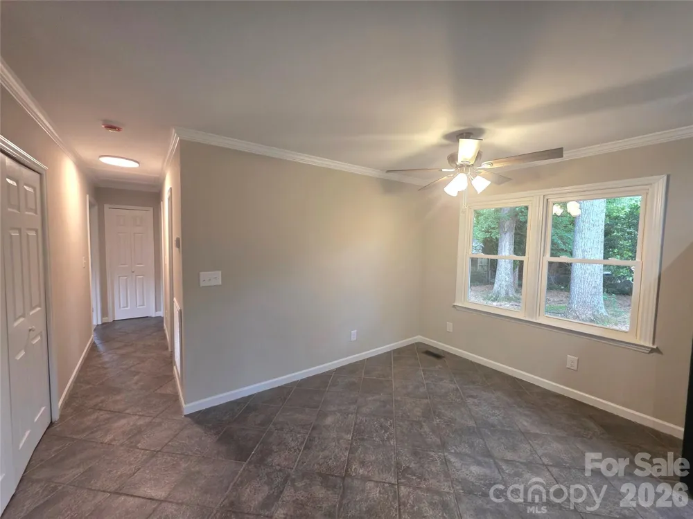733 Crestwood Avenue Gastonia, NC 28054