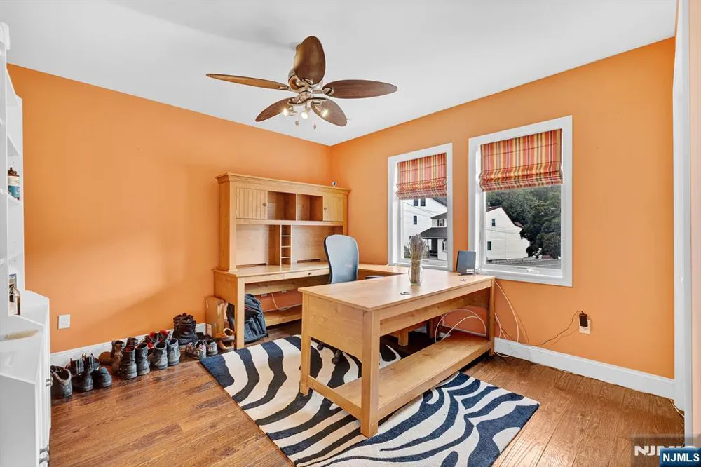376 Riverside Avenue Rutherford, NJ 07070