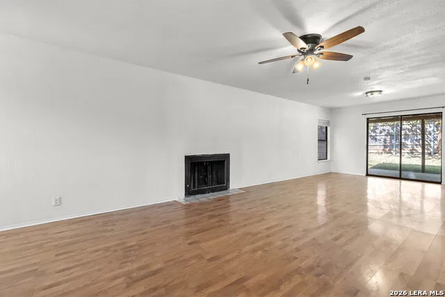 9749 MISTY ASH DR Converse, TX 78109