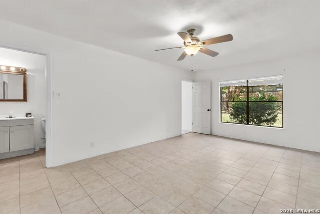 9749 MISTY ASH DR Converse, TX 78109