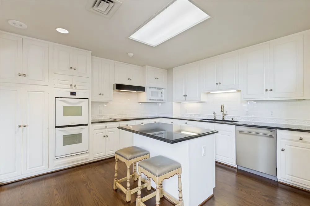4500 Roland Avenue #805 Highland Park, TX 75219