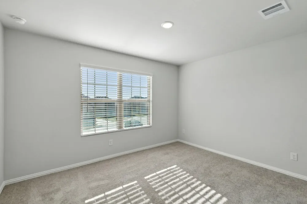 1907 Rolling Ridge Drive Van Alstyne, TX 75495