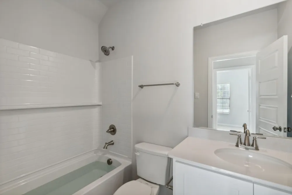 1907 Rolling Ridge Drive Van Alstyne, TX 75495