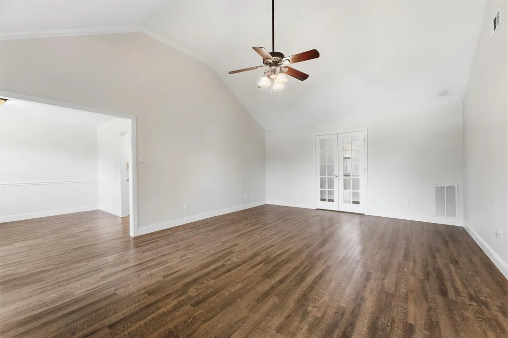 3734 Sweetbriar Drive Pasadena, TX 77505