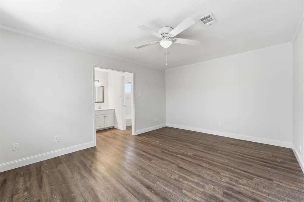 3734 Sweetbriar Drive Pasadena, TX 77505