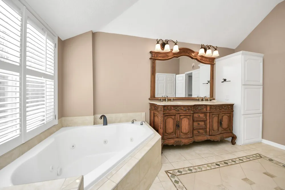 731 Avery Drive Sugar Land, TX 77479