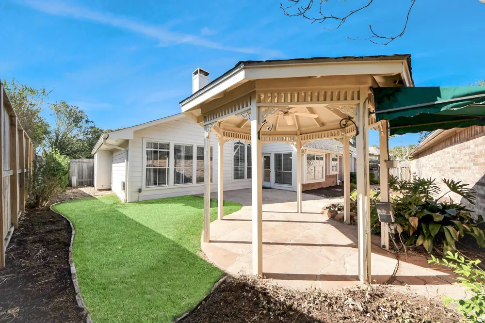 731 Avery Drive Sugar Land, TX 77479