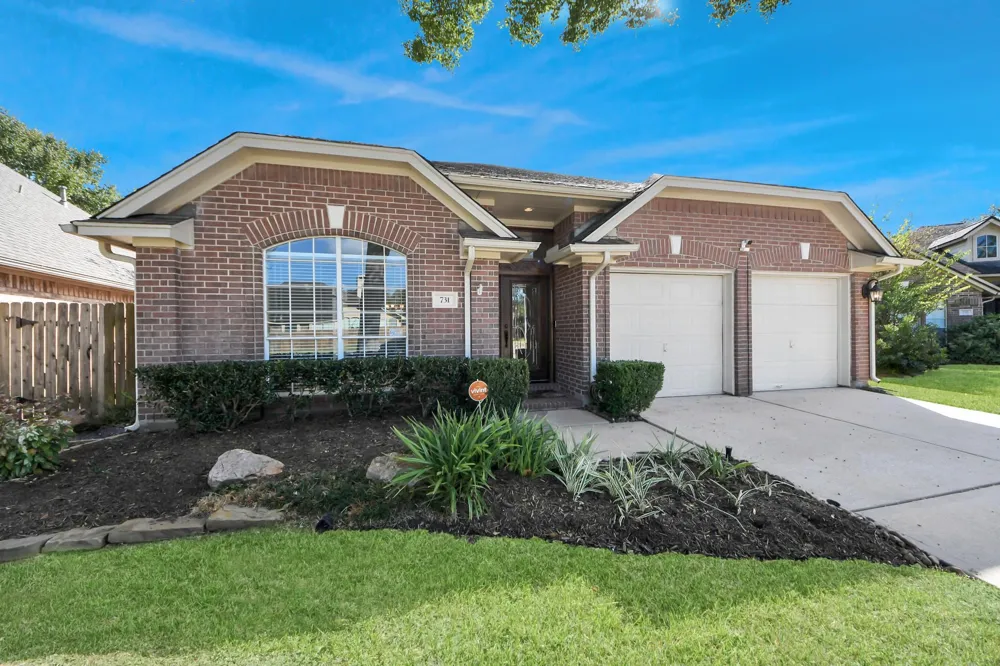 731 Avery Drive Sugar Land, TX 77479
