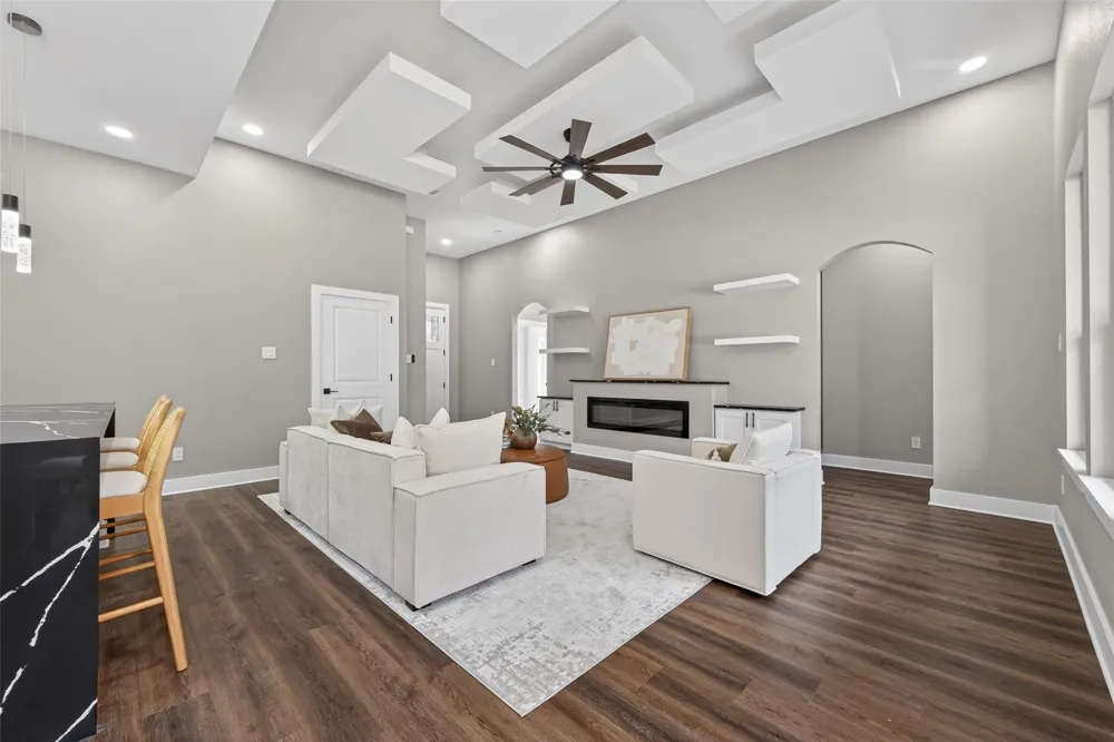 265 County Road 3376 Cleveland, TX 77327