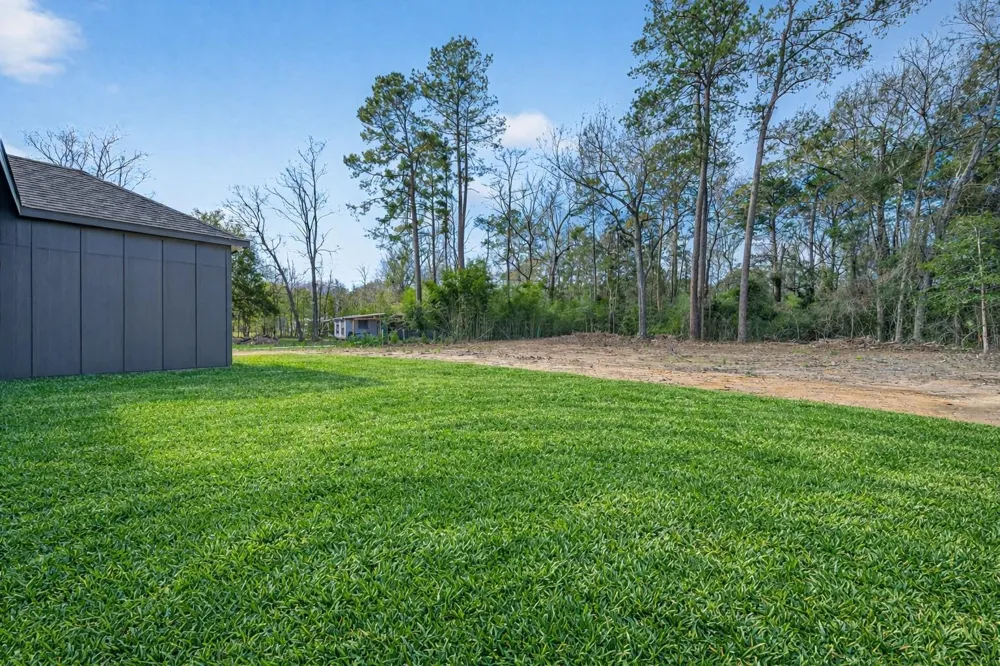 265 County Road 3376 Cleveland, TX 77327