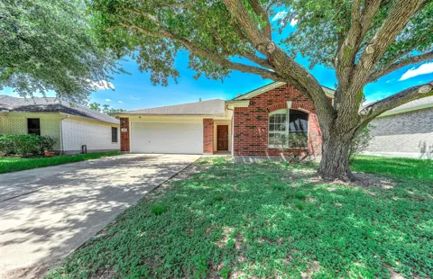 5922 James Place