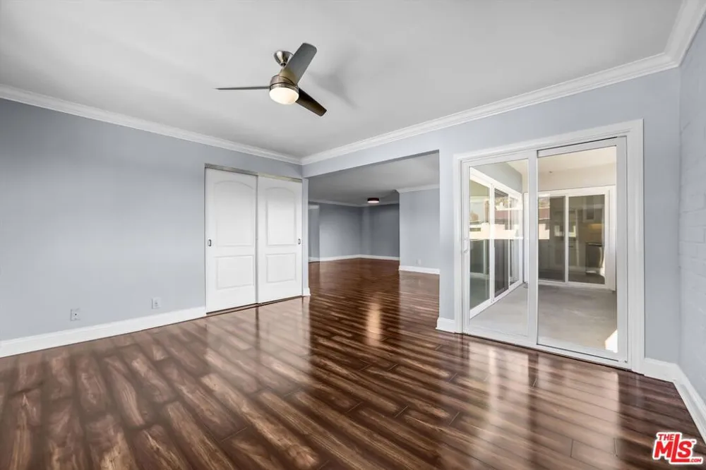 7560 Hollywood Boulevard #303 Los Angeles, CA 90046