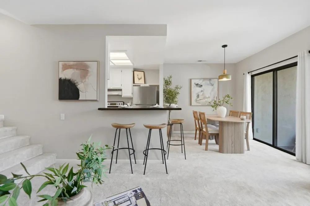 454 Costa Mesa Terrace #B Sunnyvale, CA 94085