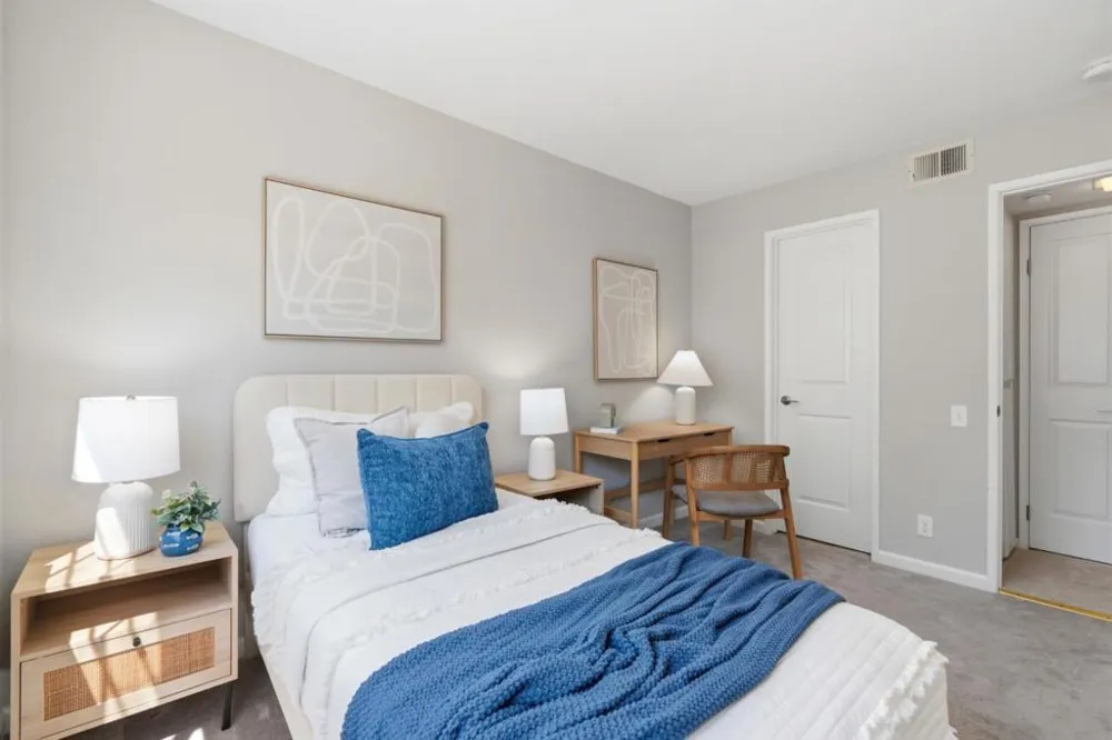 454 Costa Mesa Terrace #B Sunnyvale, CA 94085
