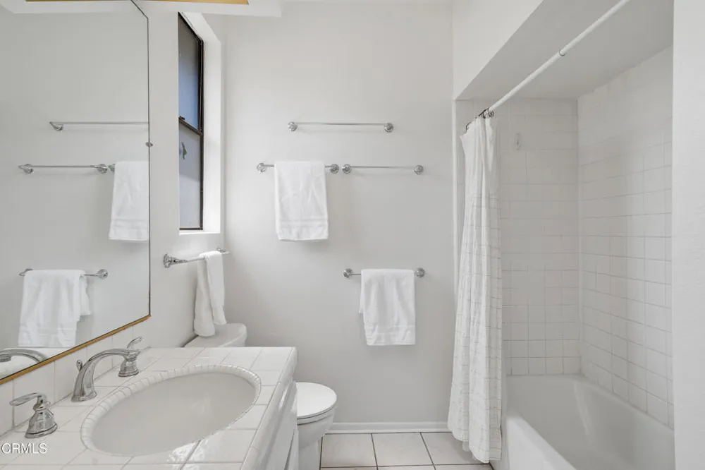 700 S Lake Avenue #309 Pasadena, CA 91106