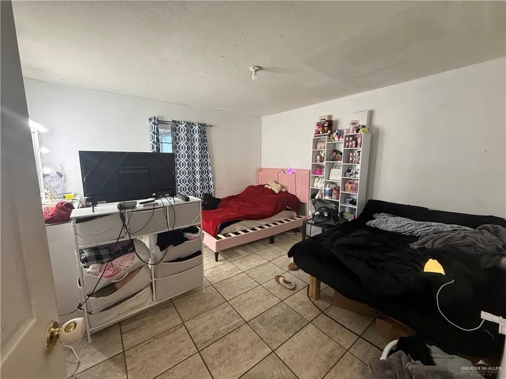 6628 Lakeview Drive Mission, TX 78574