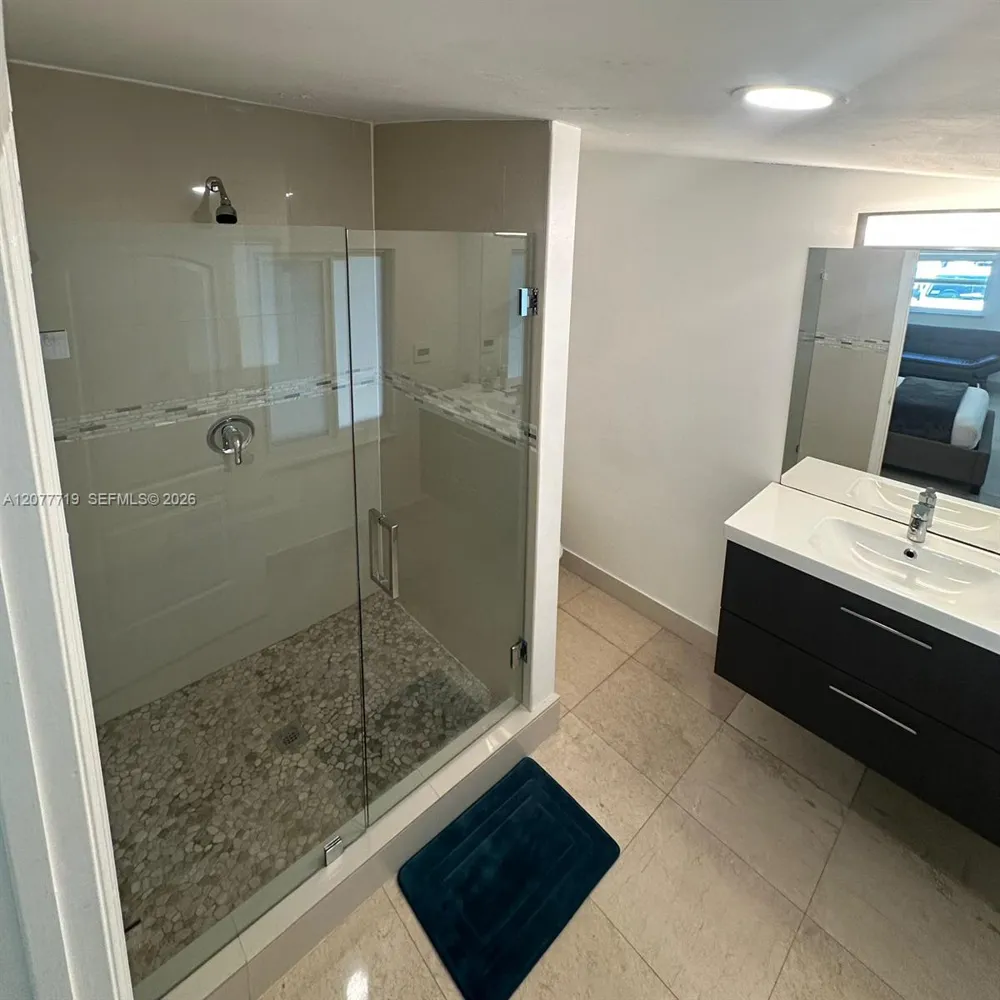 17650 NE 19th Ave North Miami Beach, FL 33162