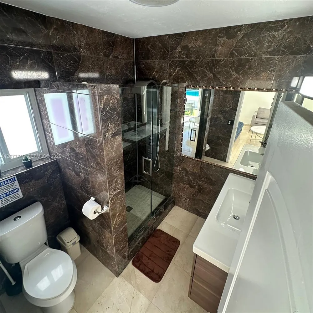 17650 NE 19th Ave North Miami Beach, FL 33162