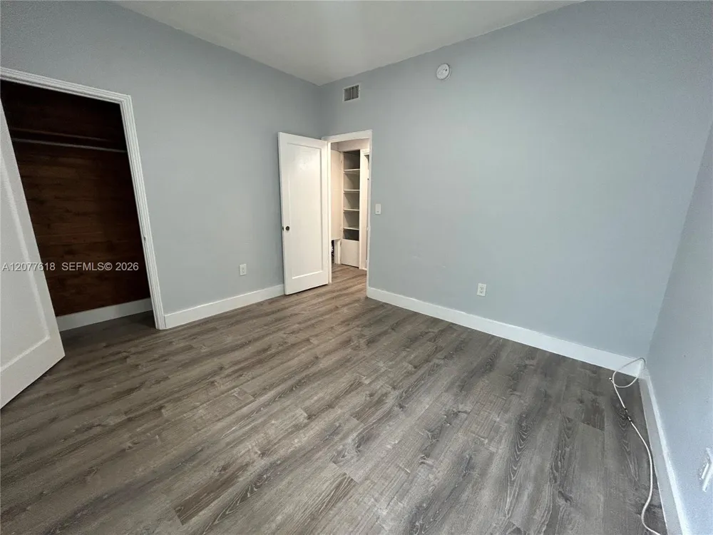 1258 Pennsylvania Ave #9 Miami Beach, FL 33139