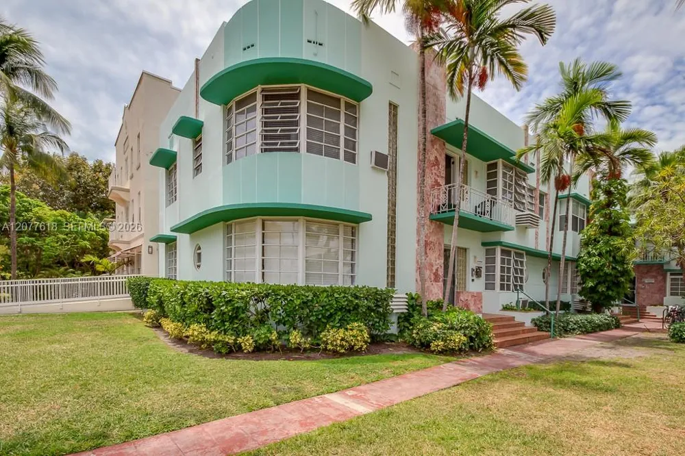 1258 Pennsylvania Ave #9 Miami Beach, FL 33139