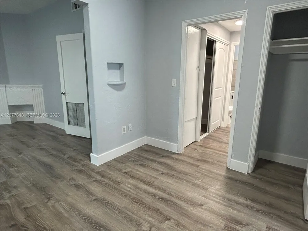 1258 Pennsylvania Ave #9 Miami Beach, FL 33139