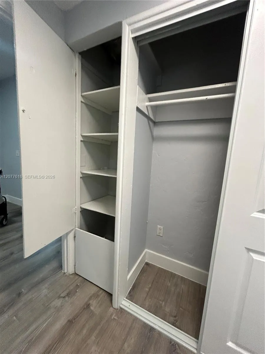 1258 Pennsylvania Ave #9 Miami Beach, FL 33139