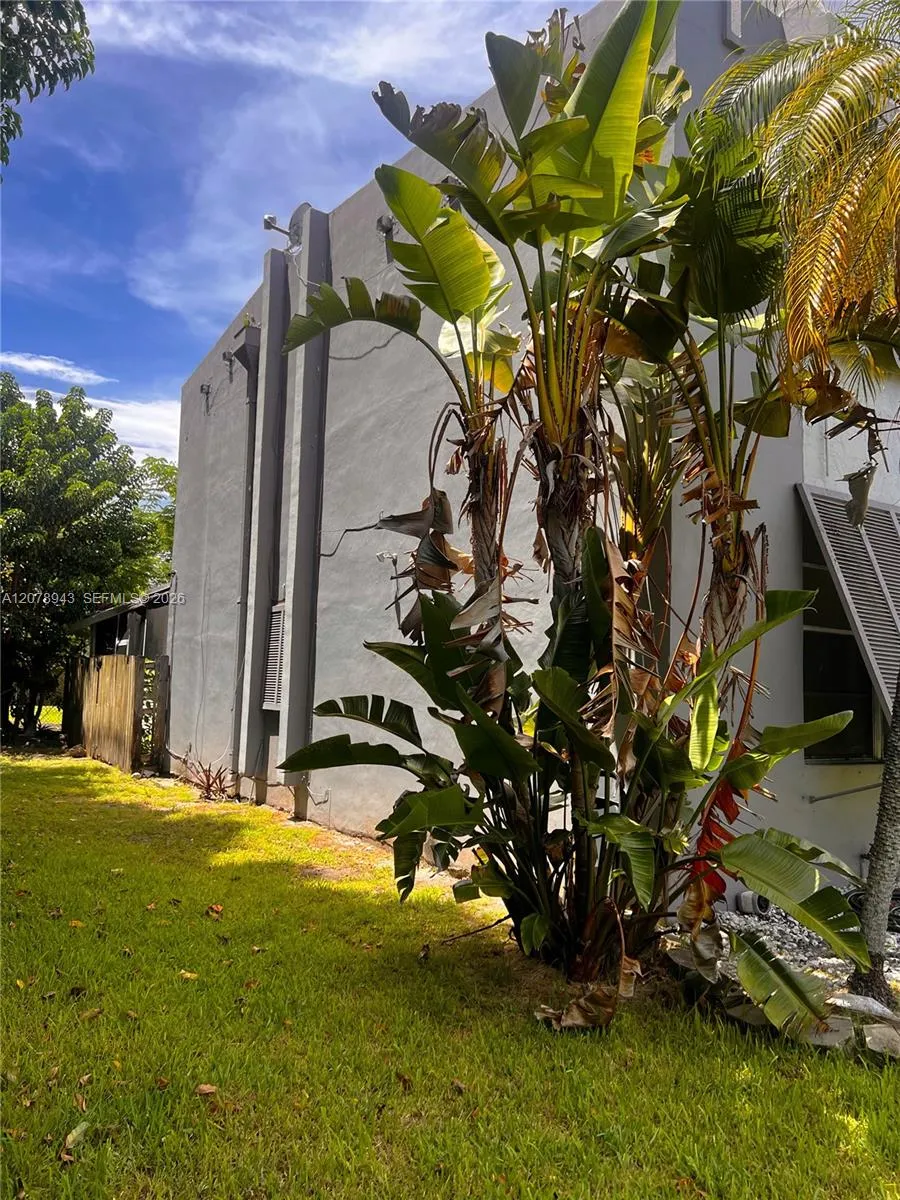 Address Not Shown Miami, FL 33161