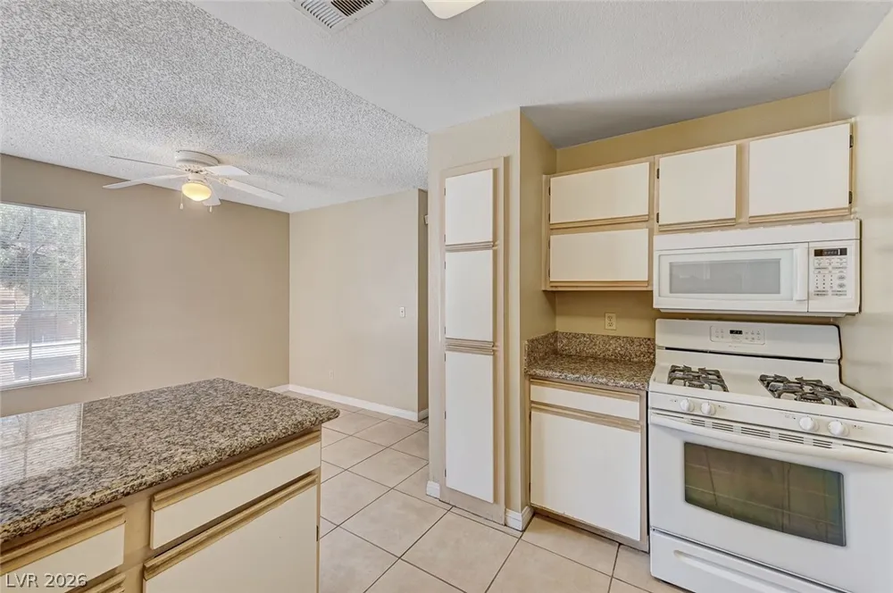 2200 S Fort Apache Road #2228 Las Vegas, NV 89117