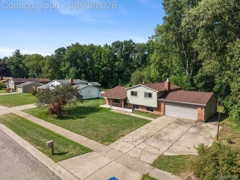 2877 Burgess Hill Drive Waterford Charter Township, MI 48329