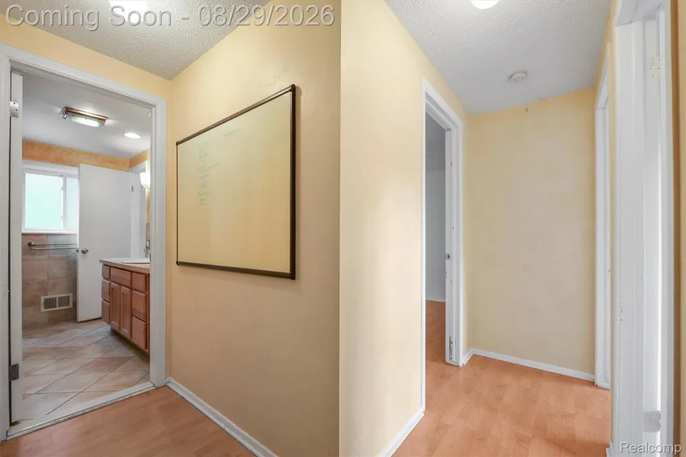 2877 Burgess Hill Drive Waterford Charter Township, MI 48329