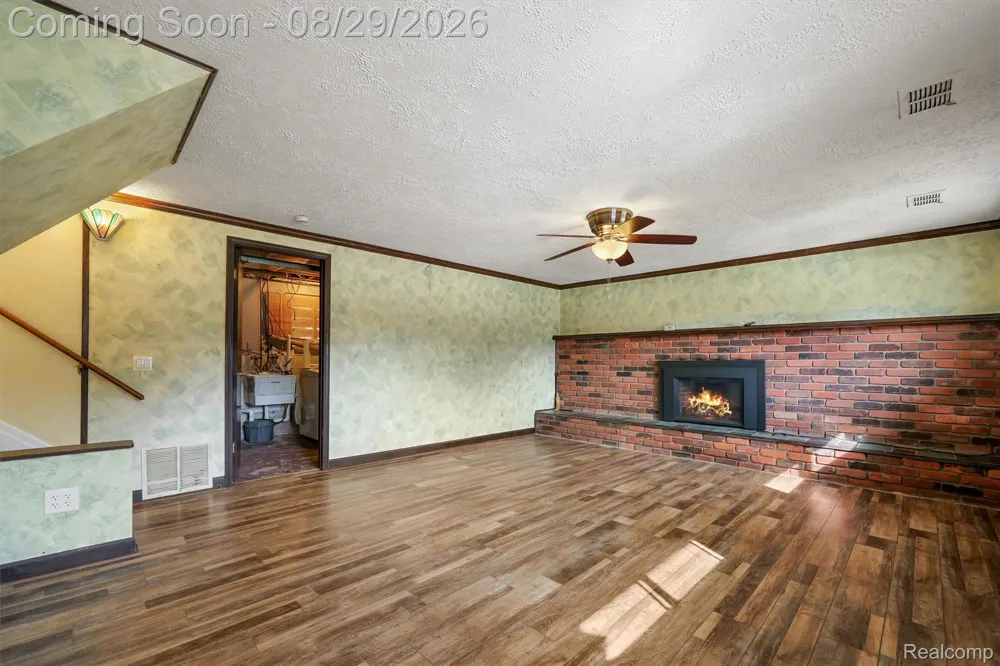 2877 Burgess Hill Drive Waterford Charter Township, MI 48329