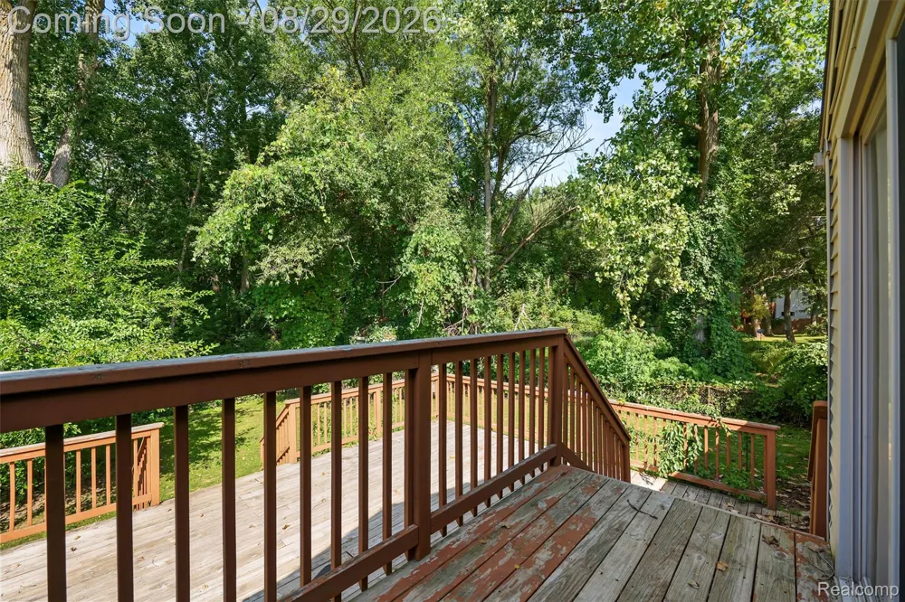 2877 Burgess Hill Drive Waterford Charter Township, MI 48329