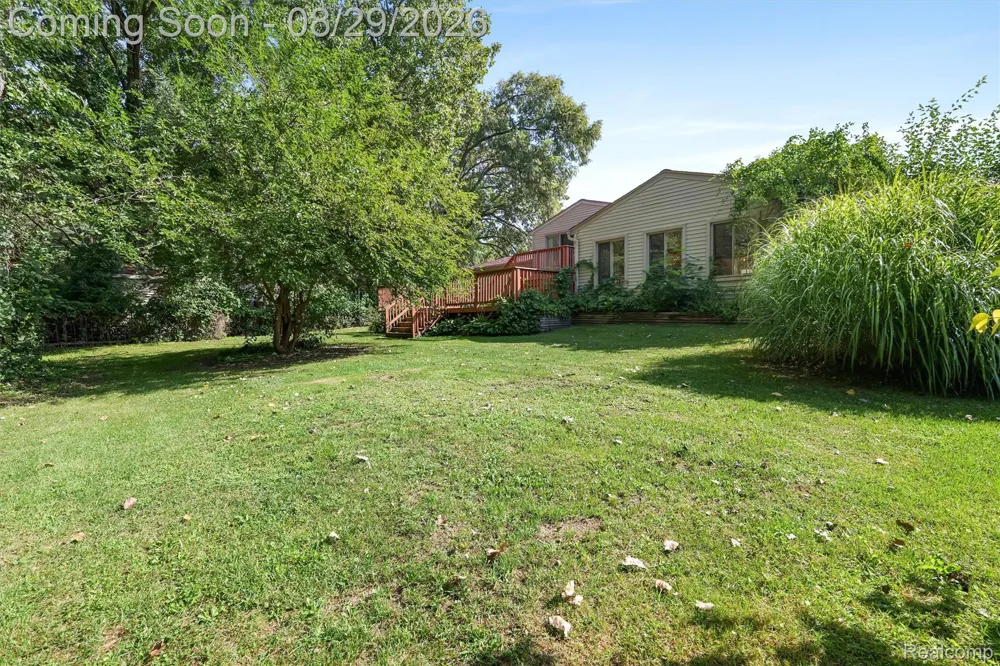 2877 Burgess Hill Drive Waterford Charter Township, MI 48329
