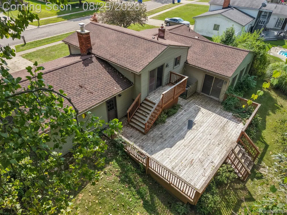 2877 Burgess Hill Drive Waterford Charter Township, MI 48329