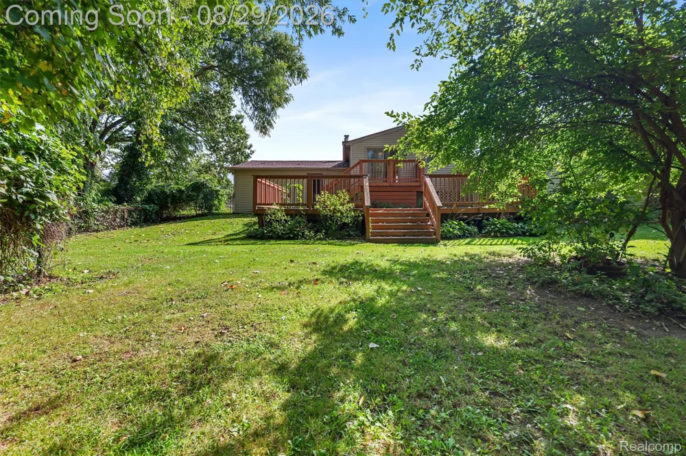 2877 Burgess Hill Drive Waterford Charter Township, MI 48329