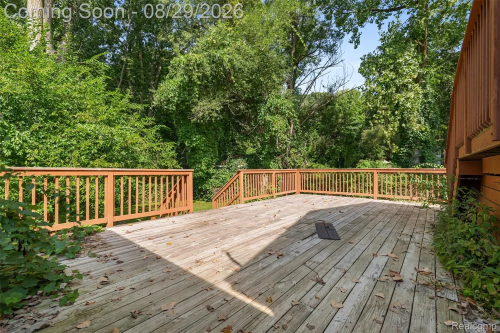 2877 Burgess Hill Drive Waterford Charter Township, MI 48329